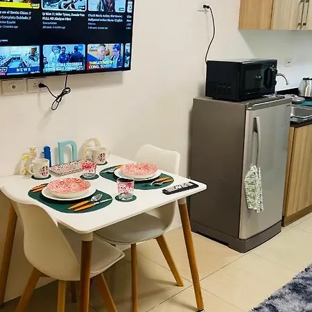 Cozy Condo Near Mall Of Asia